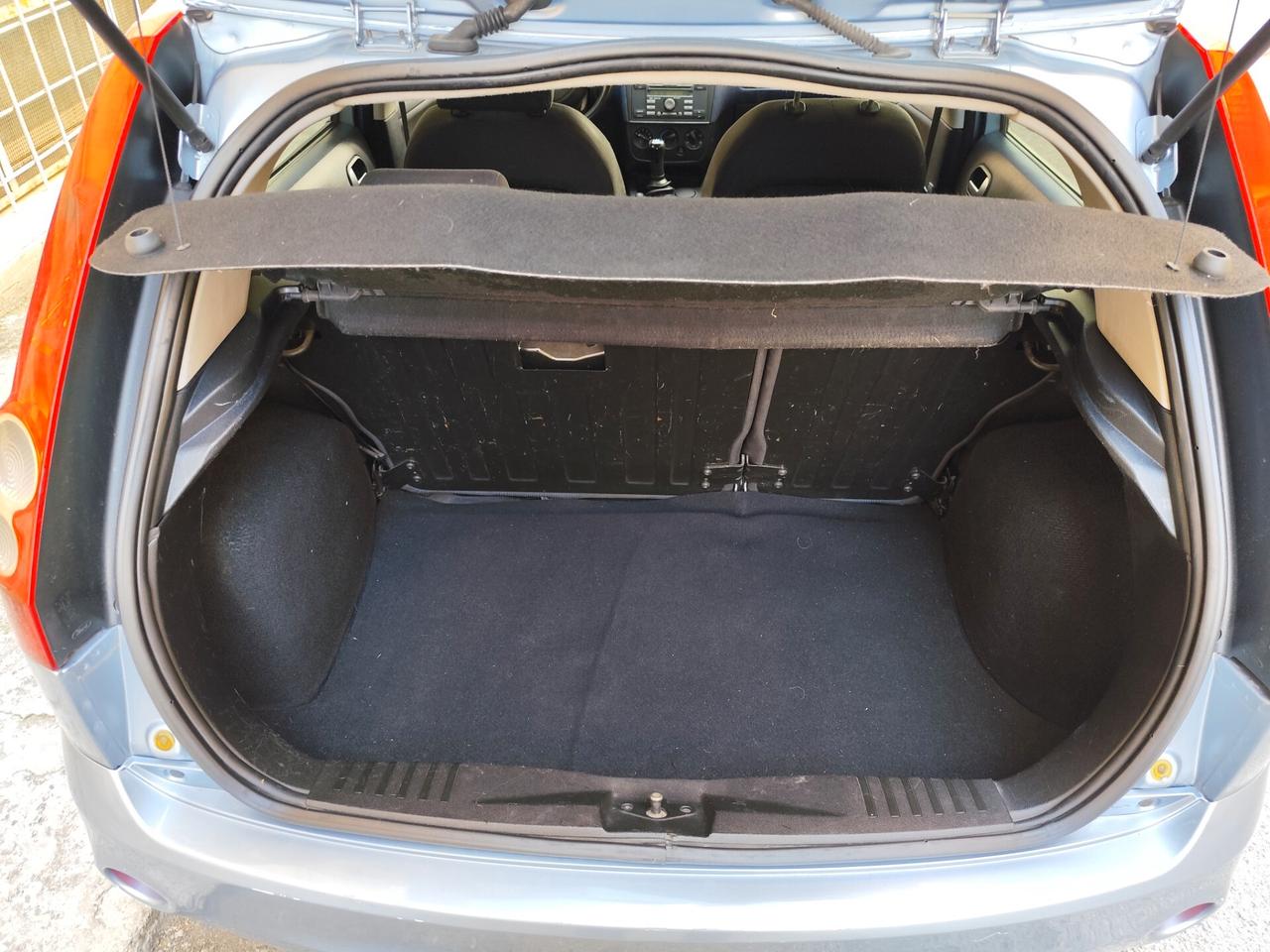 Ford Fiesta 1.4 TDCi 5p. 68cv DIESEL
