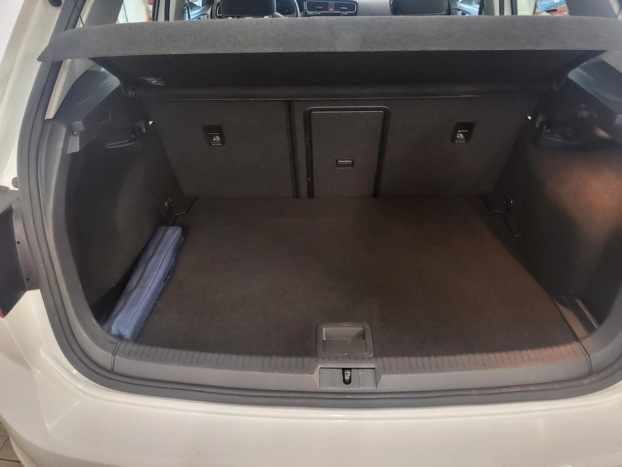 Volkswagen Golf 2.0 TDI 5p. Highline BlueMotion Technology