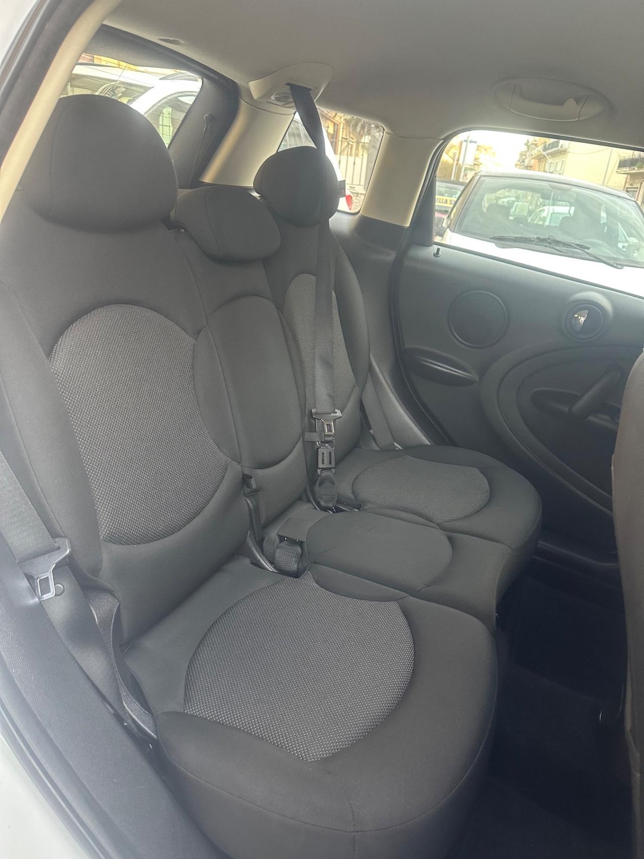 Mini Cooper Countryman 1.6 One D