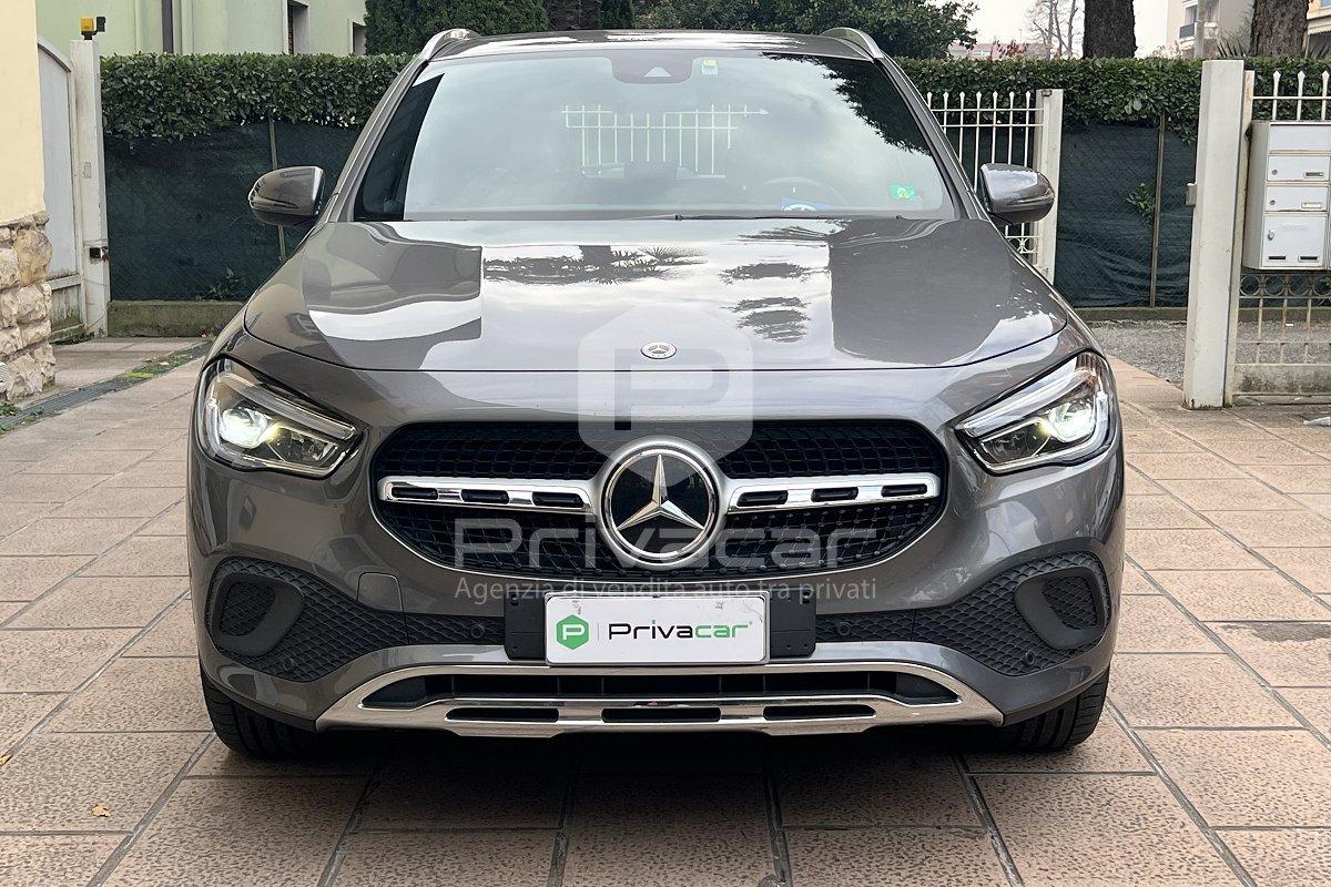 MERCEDES GLA 180 d Automatic Sport Plus