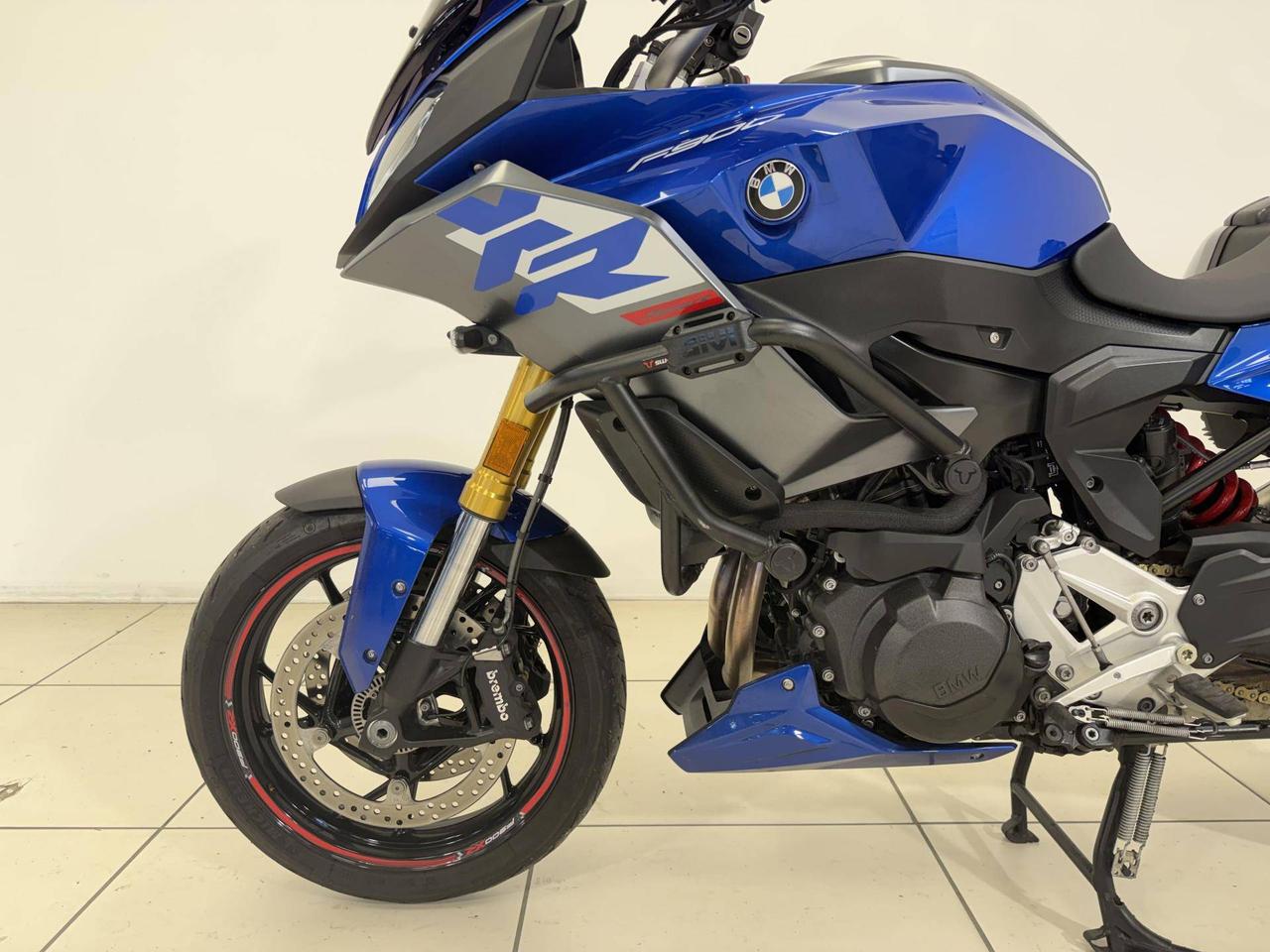 BMW F 900 XR Sport