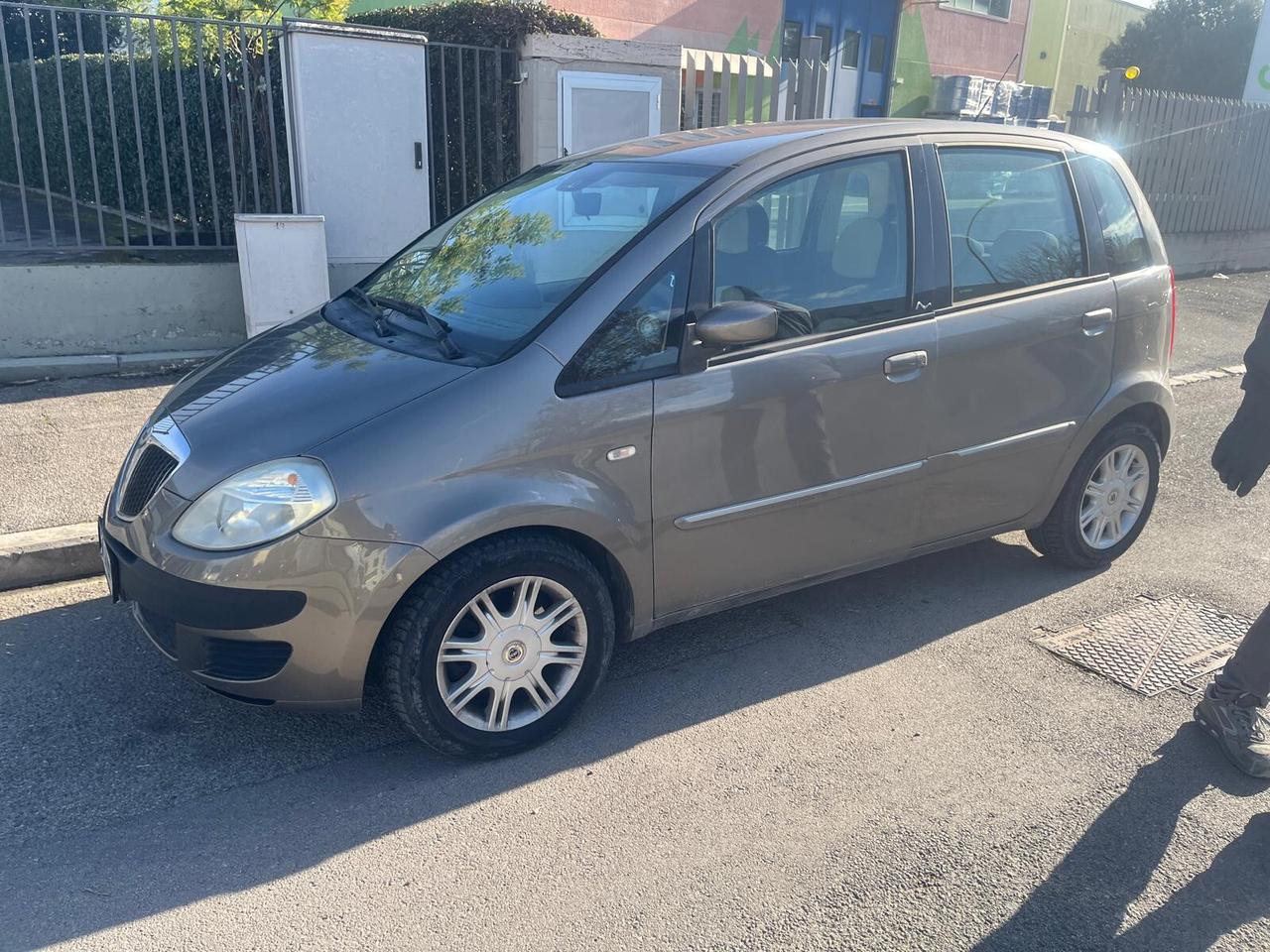 Lancia MUSA 1.3 Multijet 16V 90 CV Oro