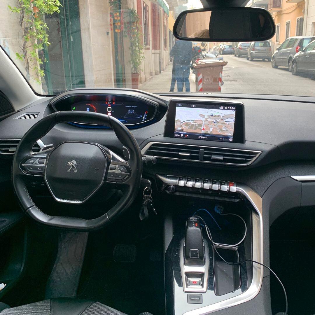 Peugeot 3008 Allure **LEGGI INFO**
