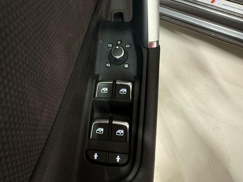 Audi Q2 Q2 35 TDI S-Tronic S-Line Edition