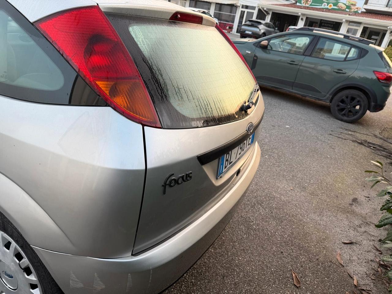 Ford Focus 1.8 TDDi cat 5p. Ghia