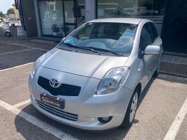 Toyota Yaris 1.3 5 porte M-MT Sol
