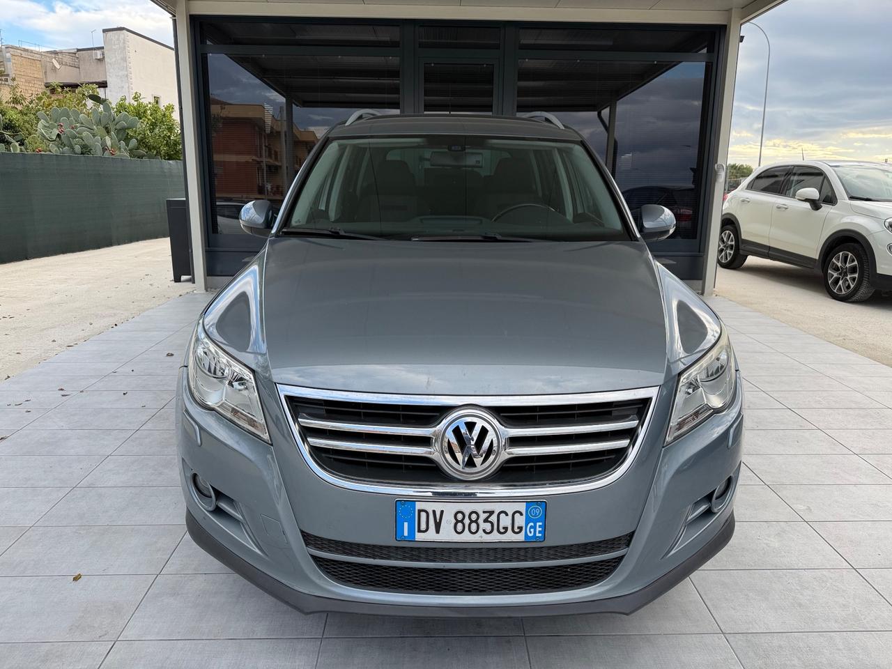 Volkswagen Tiguan 2.0 16V TDI DPF tiptronic Sport & Style (18°)