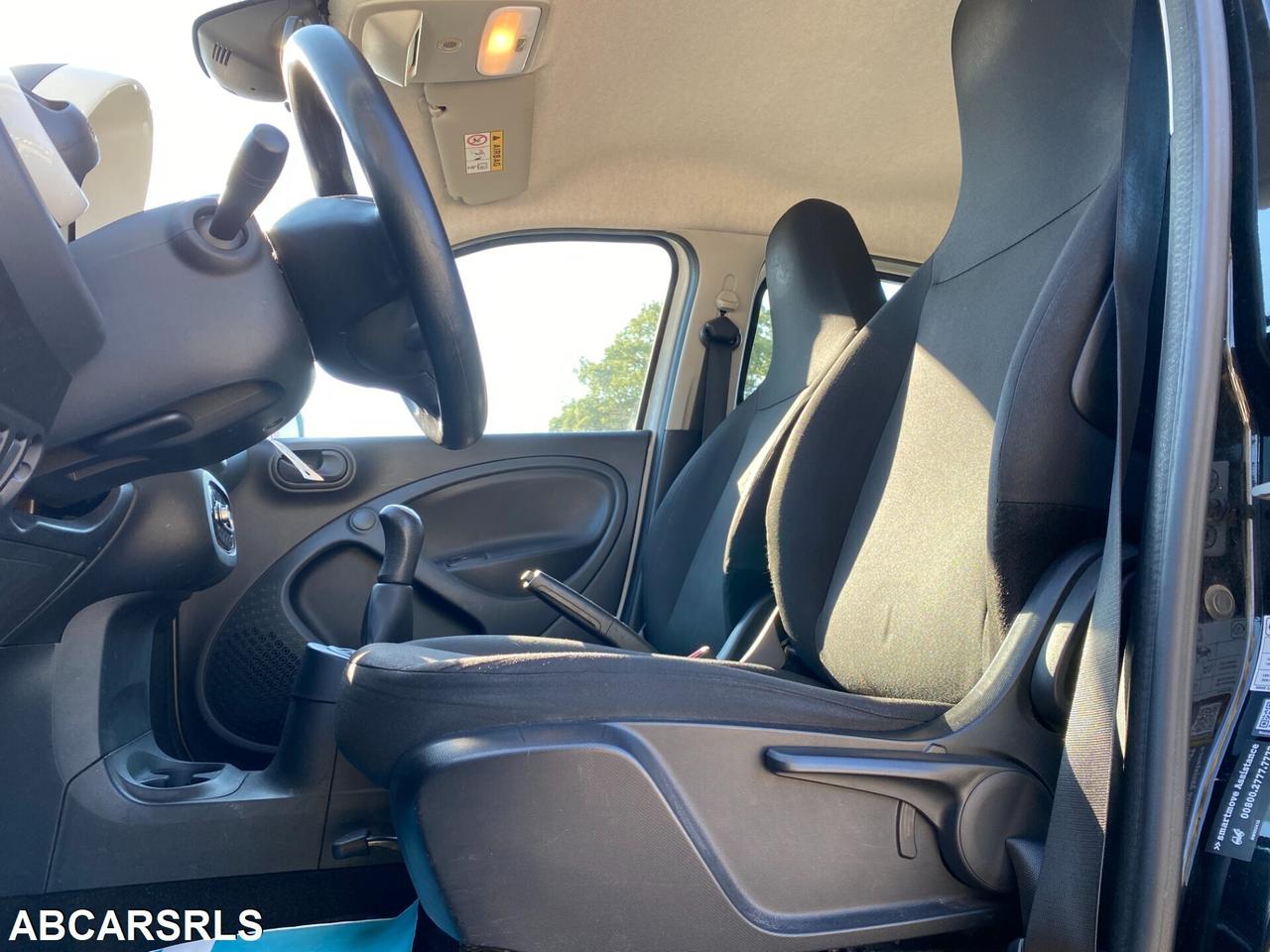 SMART - Forfour - 70 1.0 Youngster - NEOPATENTATI