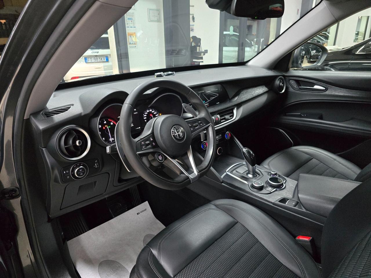 Alfa Romeo Stelvio 2.2 Turbodiesel 210 CV AT8 Q4 Executive