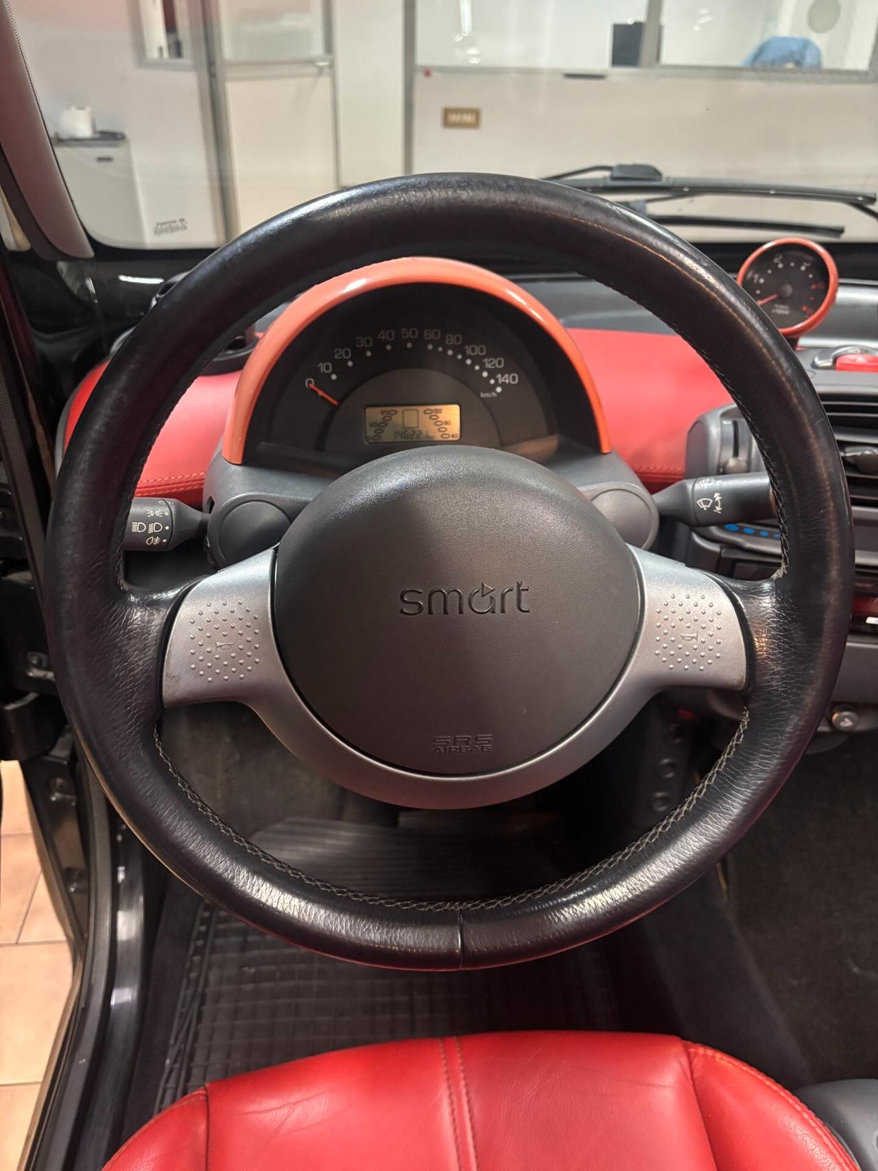 smart forTwo Cabrio 0.8 cdi *NEOPATENTATI