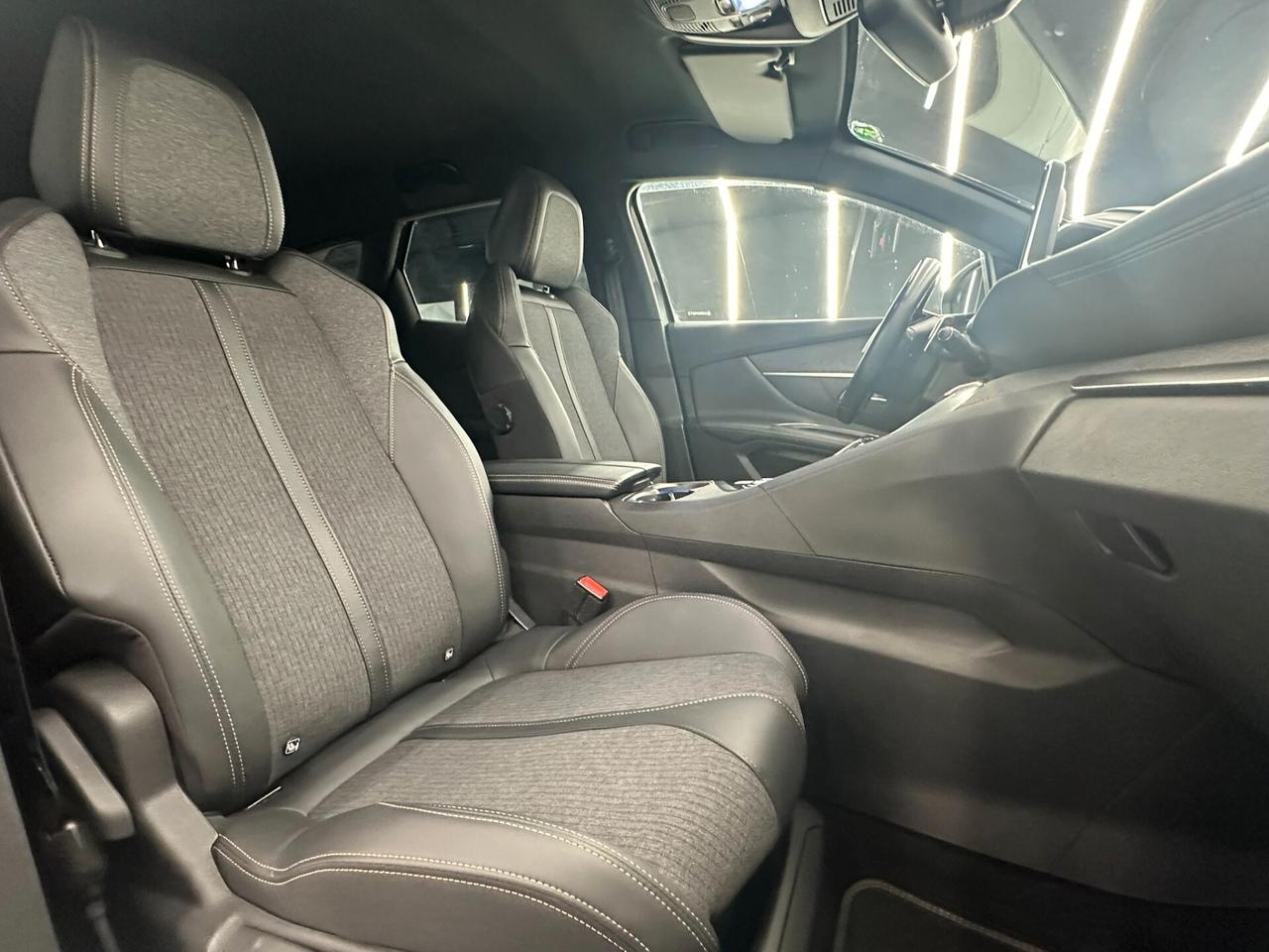 Peugeot 3008 1.5 131cv GT Line-AUTOMATICA-KM CERTIFICATI-PERMUT