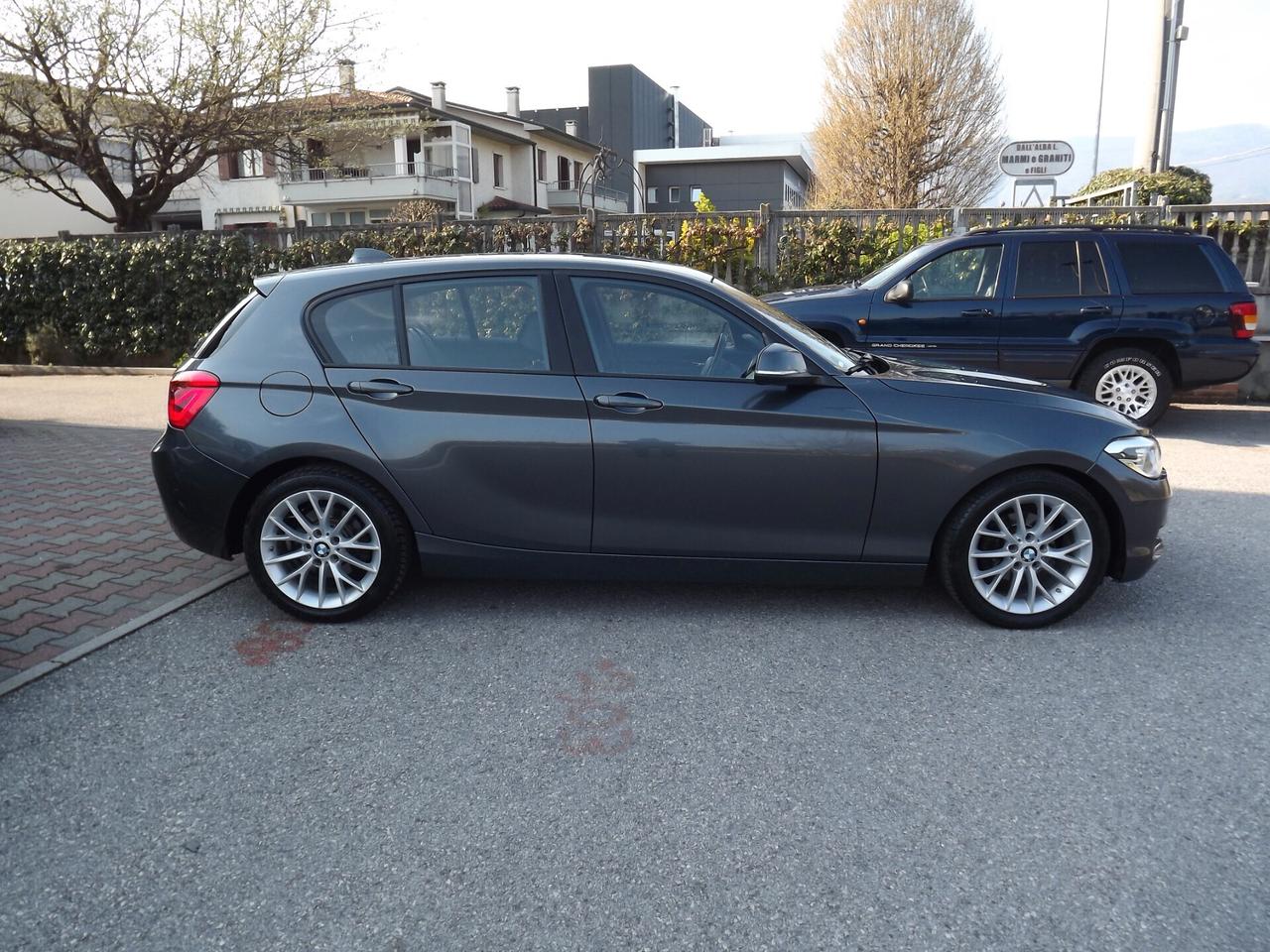 Bmw 118 118i 5p. Advantage