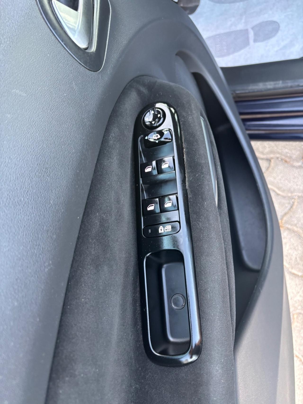 Citroen C3 Picasso 1.6 HDi 90 Exclusive