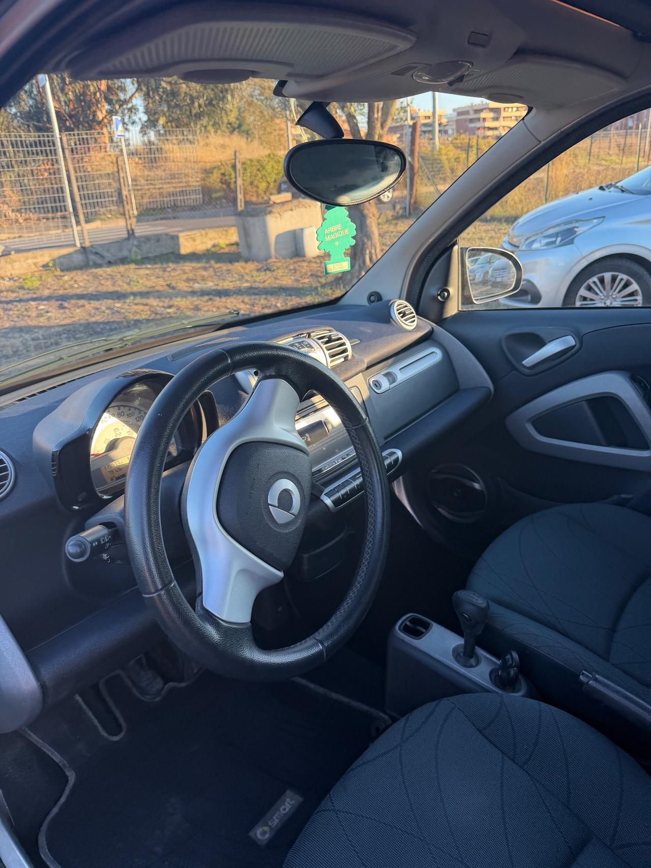 Smart ForTwo 52 kW MHD coupé Black Tailor Made