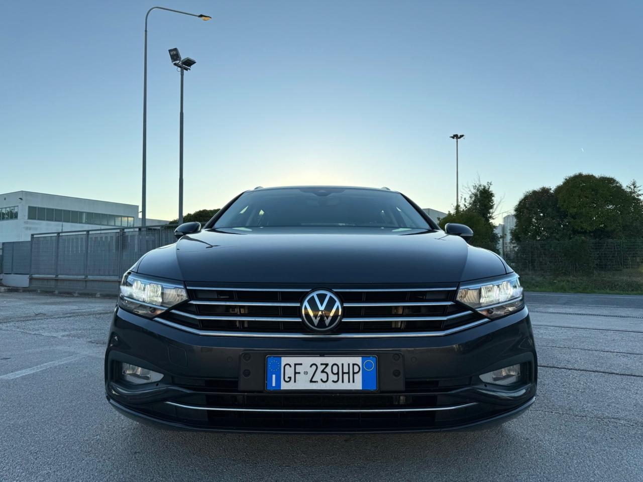 VOLKSWAGEN PASSAT 2.0 Tdi 150CV - Led Carplay 17
