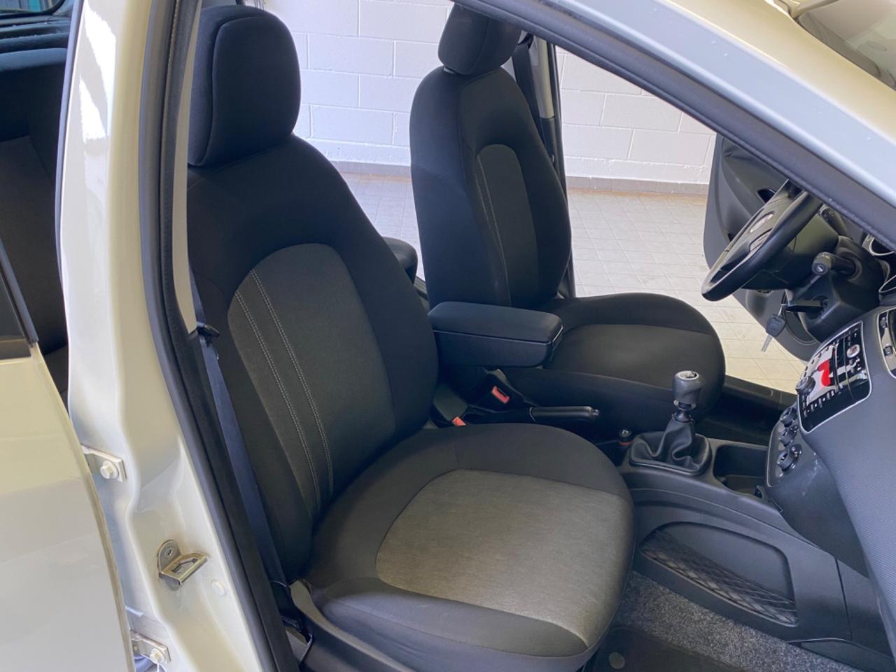 Fiat Punto gpl 1.4 8V 5 porte easy power lounge