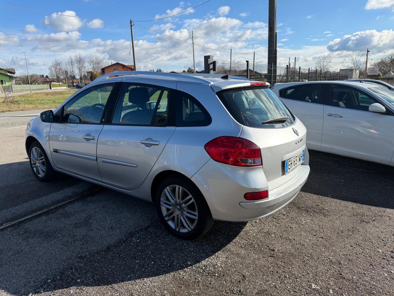 Renault Clio 1.2 16V 5 porte Dynamique