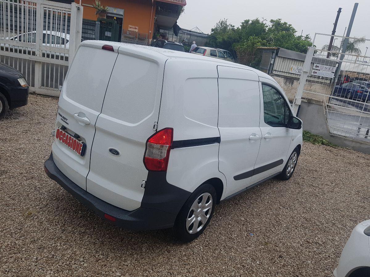 FORD Transit Courier 1.5 tdci 75cv Trend E5 1.5 tdci 75cv Trend E5