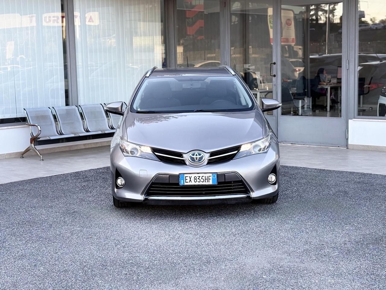 Toyota Auris 1.8 Hybrid 99CV E5 Neo - 2014