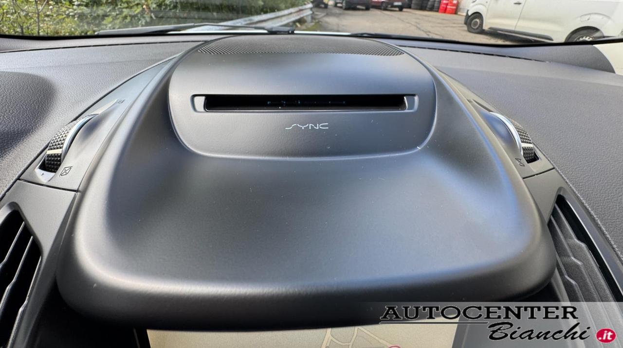 Ford Kuga 2.0 tdci Titanium s&s awd 150cv powershift