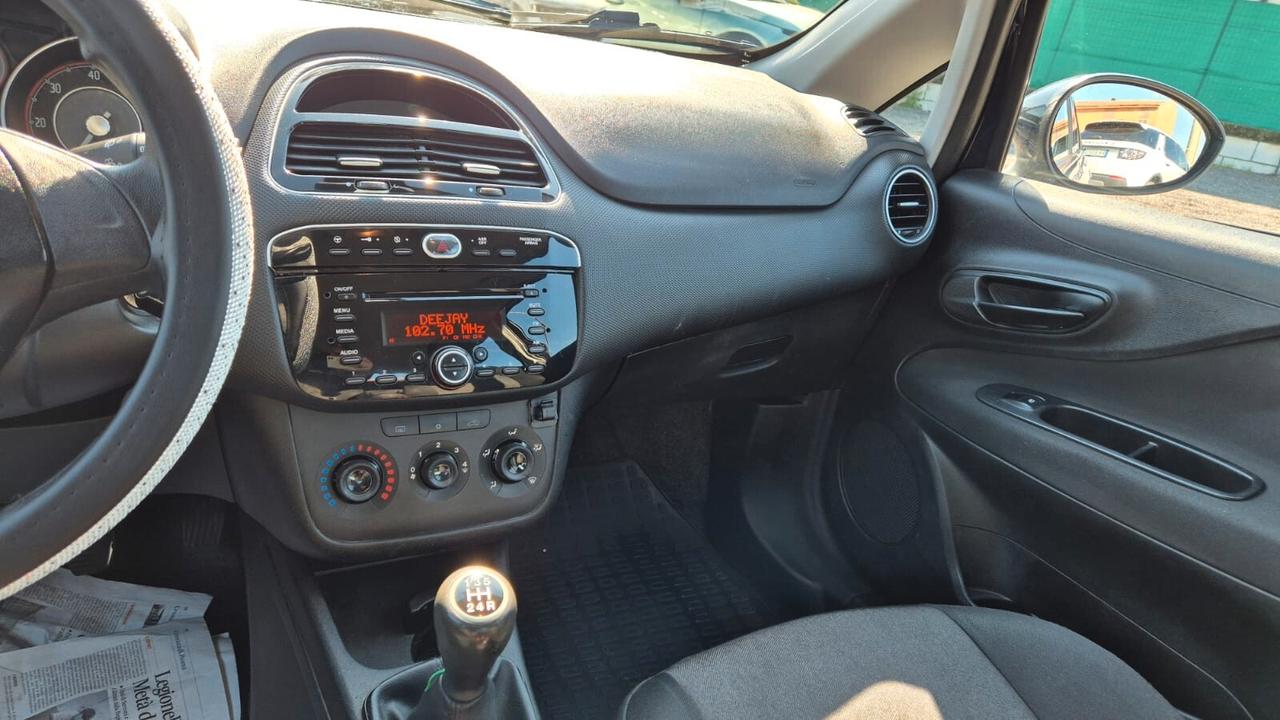 Fiat Punto 1.3 MJT II S&S 95 CV 5 porte Street