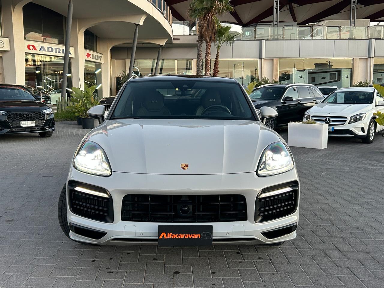 Porsche Cayenne Coupe 4.0 GTS tiptronic