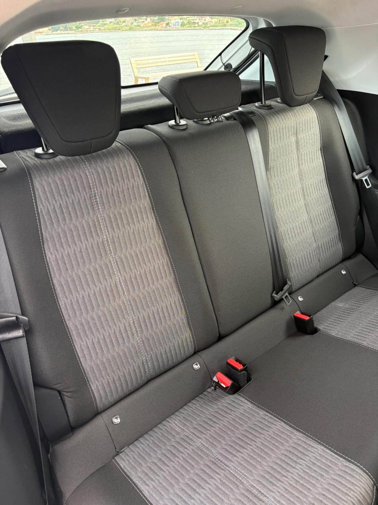 Opel Corsa 1.5 D 100 CV Edition