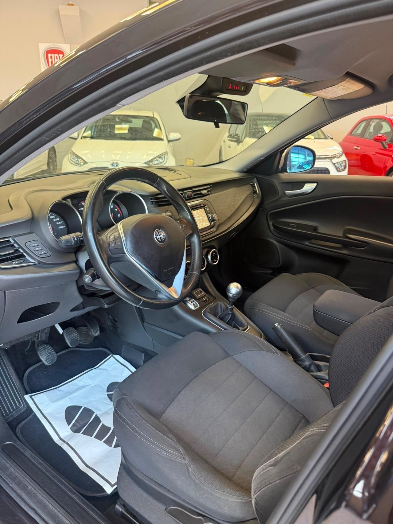 Alfa Romeo Giulietta 1.4 Turbo 120 CV GPL Super