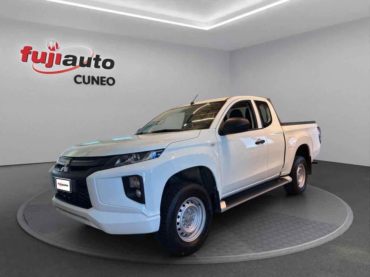 Mitsubishi L200 cl.cab 2.3d Invite Connect 4wd