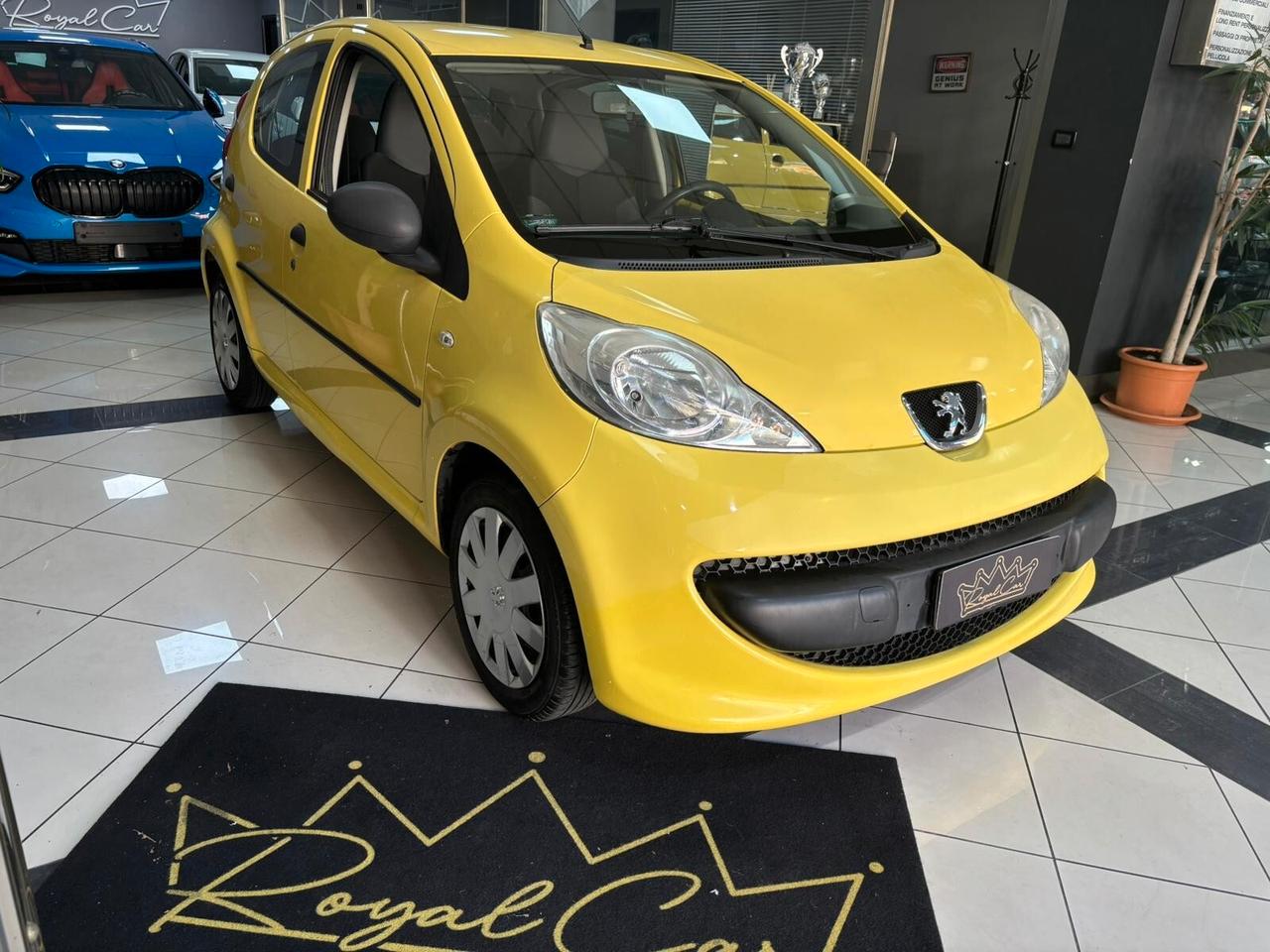 Peugeot 107 1.0 68CV 5p. Sweet Years