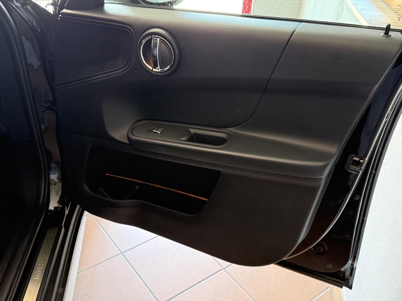 Mini Cooper D Countryman 2.0