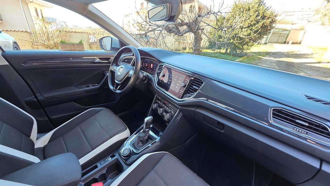 Volkswagen T-Roc 2.0 TDI SCR 150 CV DSG 4MOTION Business BlueMot. Tech.