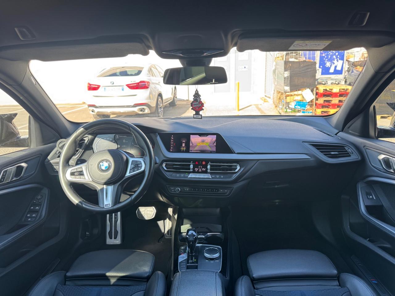 Bmw 118 118d 5p. Msport