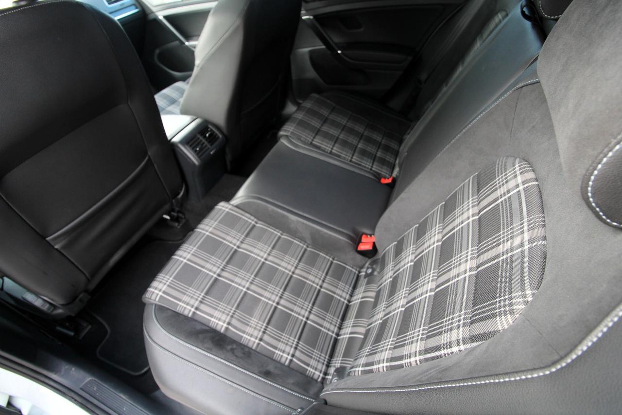 Volkswagen GOLF GTD BLUEMOTION TECHNOLOGY