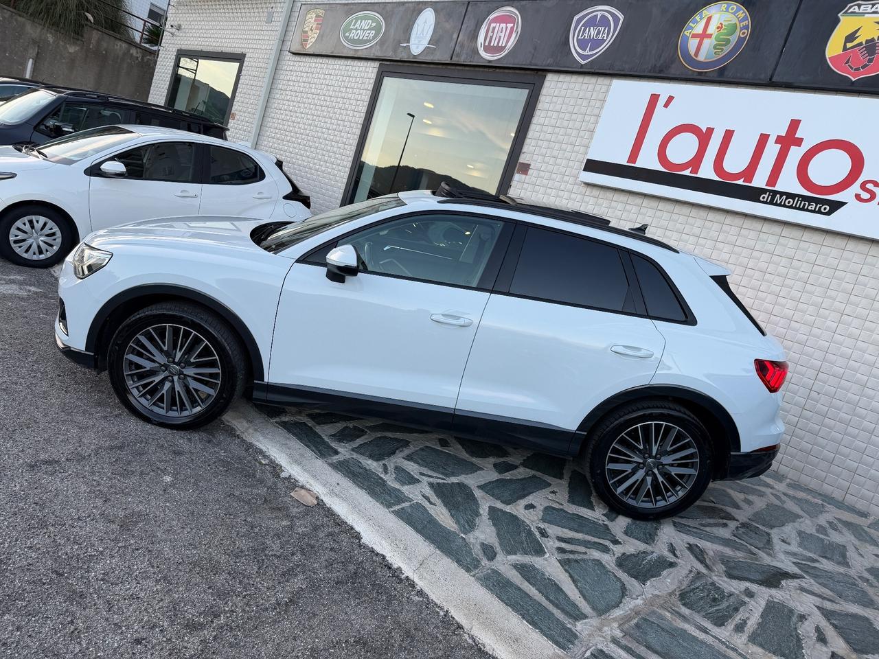 Audi Q3 40 TDI quattro TETTO MATRIX