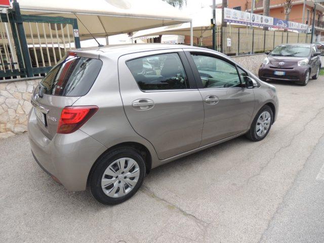 TOYOTA Yaris 1.3 5 porte Active