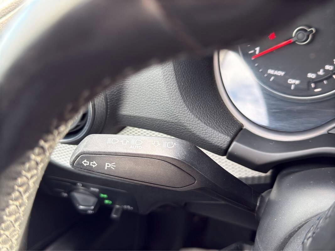 Audi Q2 30 2.0 tdi Business