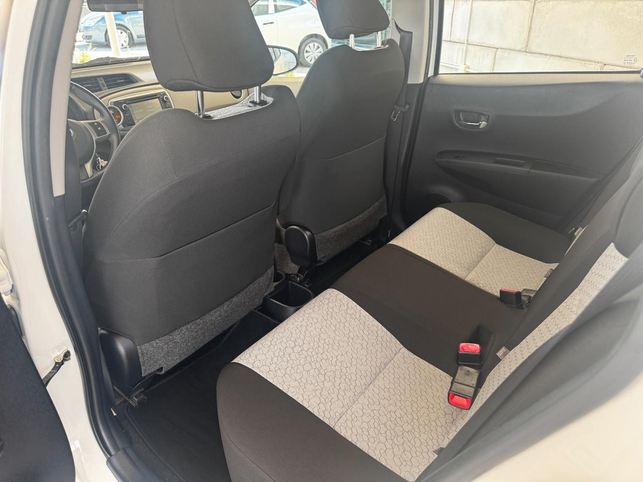Toyota Yaris 1.0 5 porte Active 70 cv