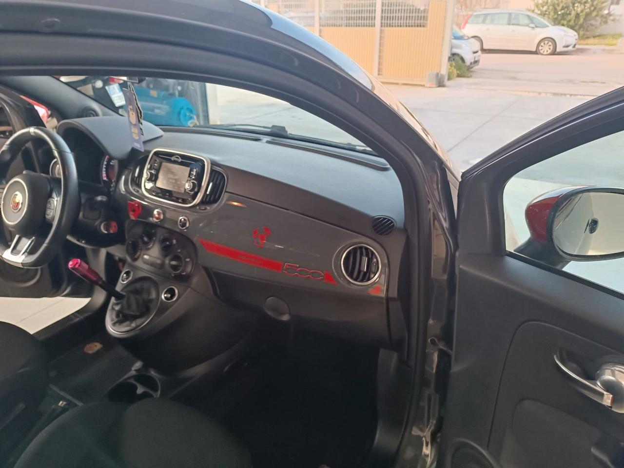 Abarth 595 1.4 Turbo T-Jet 145 CV