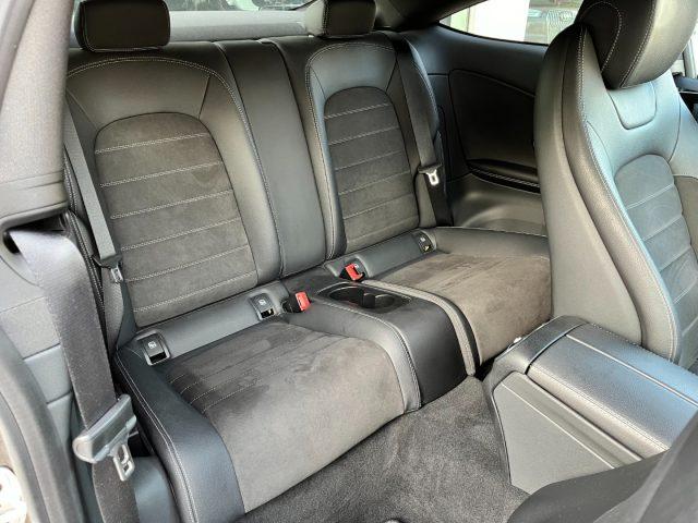MERCEDES-BENZ C 250 d 4Matic Auto Coupé Premium