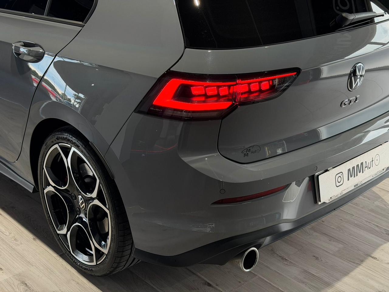 Volkswagen Golf GTI 2.0 TSI DSG