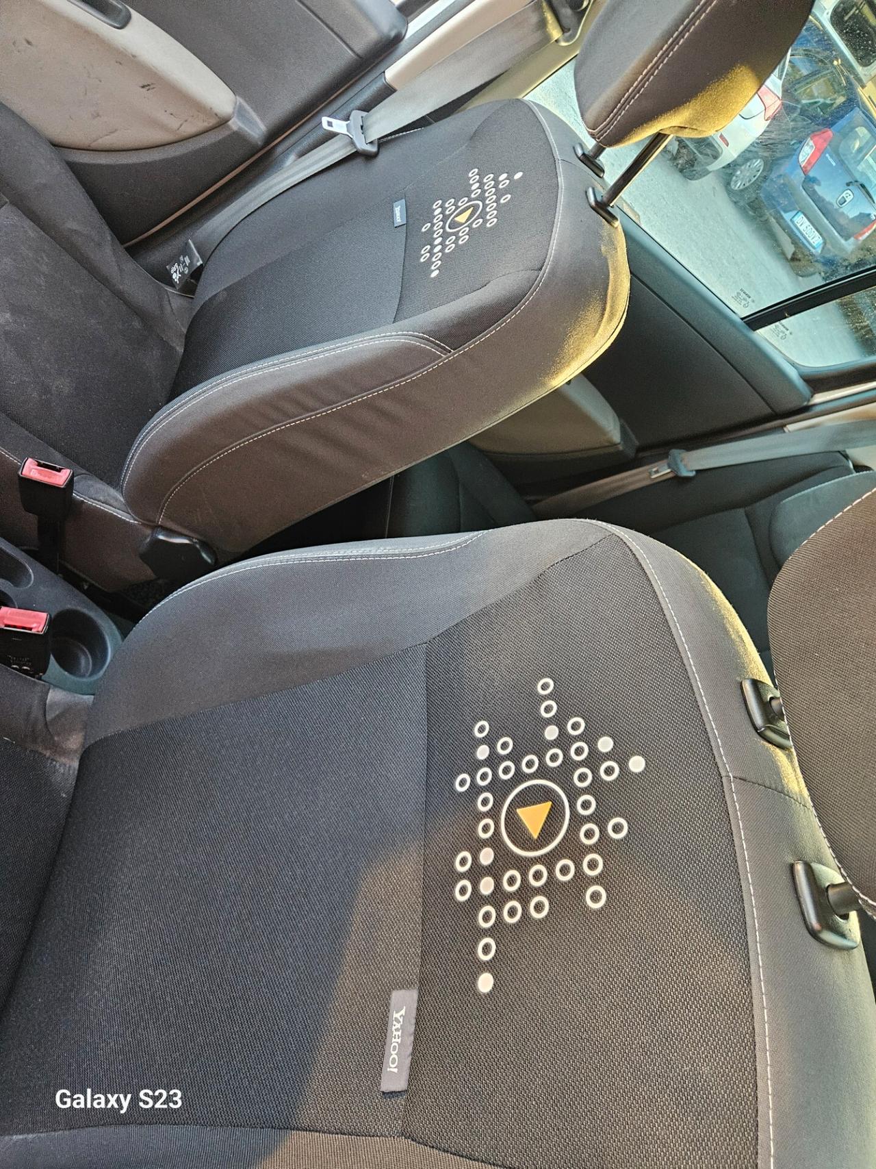 Renault Clio 1.2 16V 5 porte Luxe