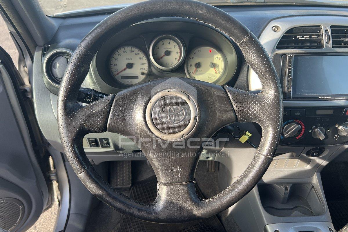 TOYOTA RAV4 2.0 Tdi D-4D cat 3 porte