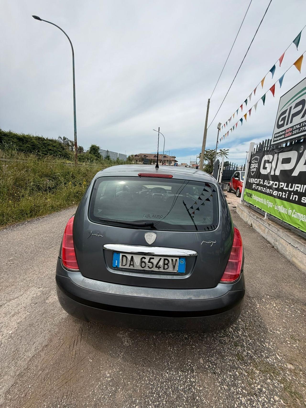 Lancia Ypsilon 1.3 Multijet 16V Platino