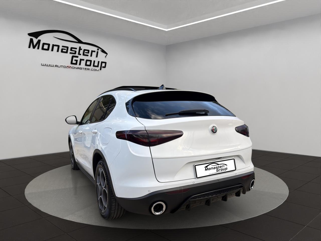 Alfa Romeo Stelvio 2.2 Turbodiesel 180 CV AT8 RWD Super