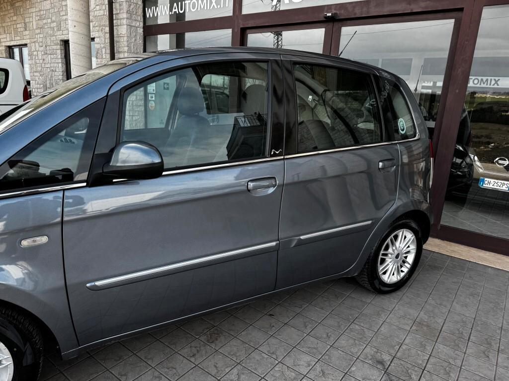 Lancia MUSA 1.3 Multijet 16V 90 CV Oro Plus