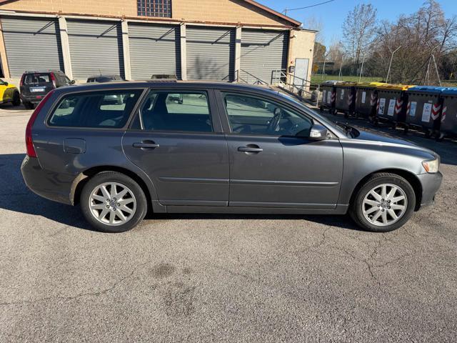 VOLVO V50 1.6 D cat Summum senza nessun lavoro da fare