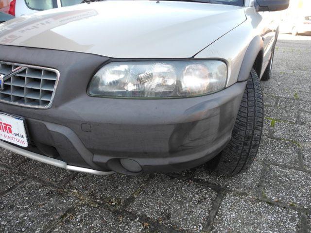 VOLVO XC70 2.4 D5 20v aut. AWD -omol. 7 POSTI-Iscrivibile ASI