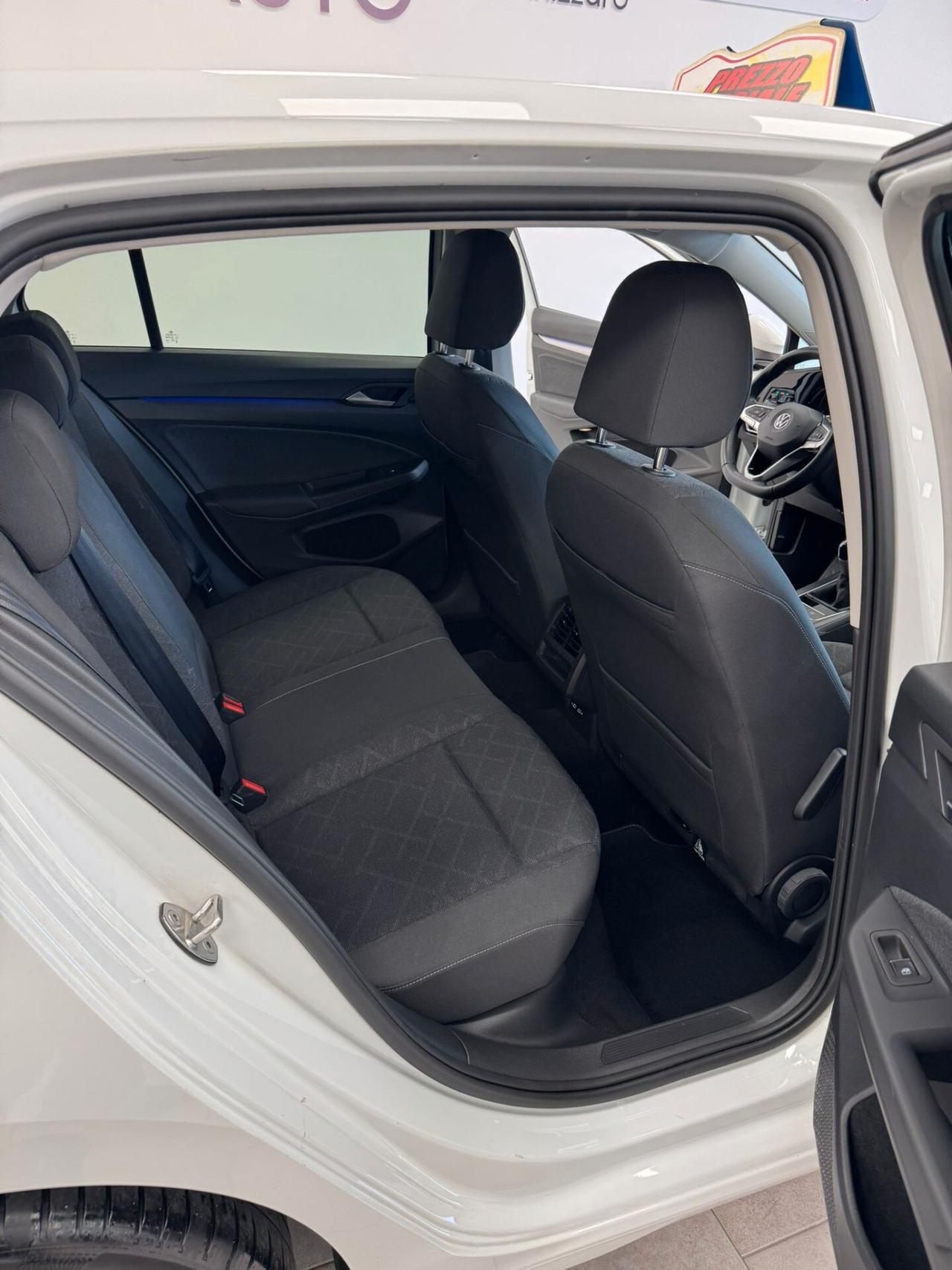 Volkswagen Golf 2.0 TDI 115 CV SCR Life-2022