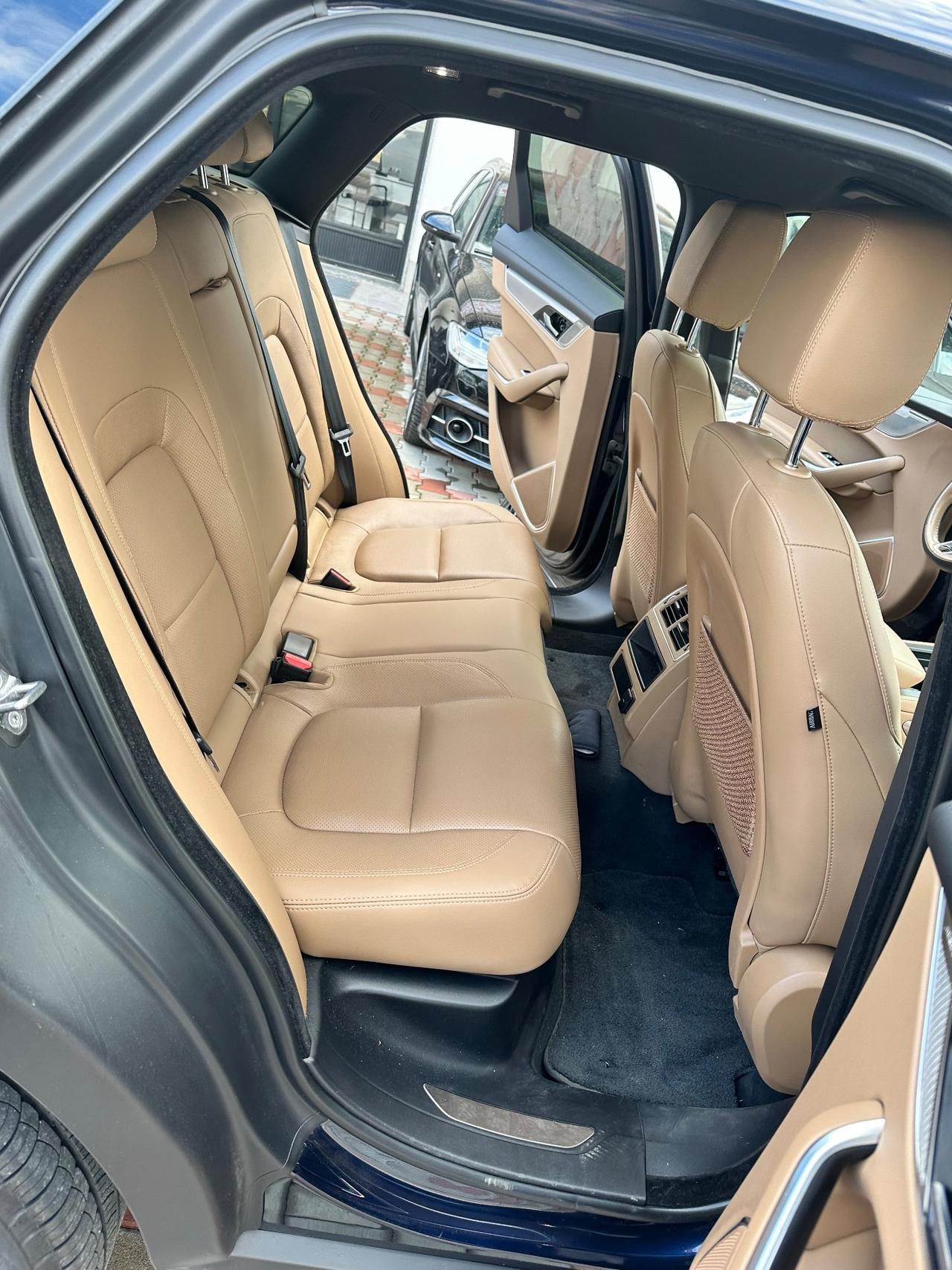 Jaguar F-Pace 2.0 D 163 CV AWD aut. SE